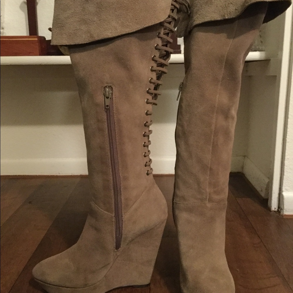 Bakers Tan Suede Back Lace Up Boots
